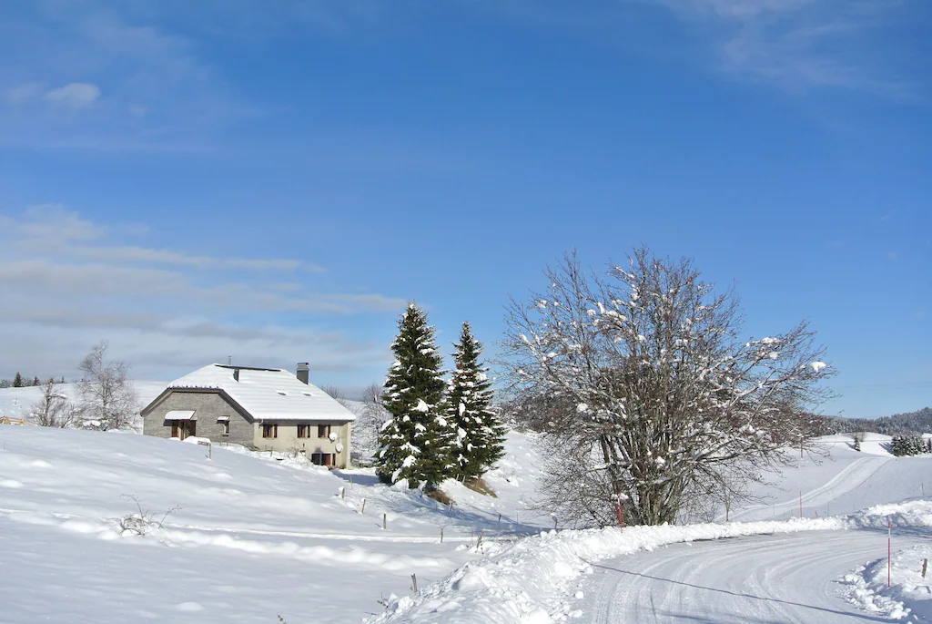 chalet le manon dans le haut jura